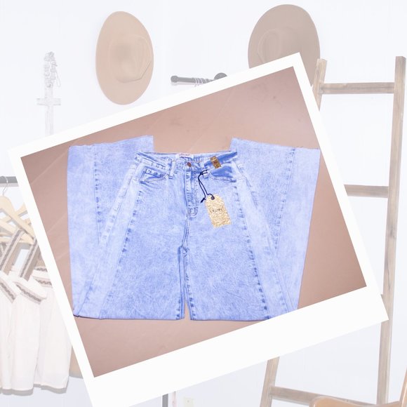 90s Jeans - Picture 3 of 4